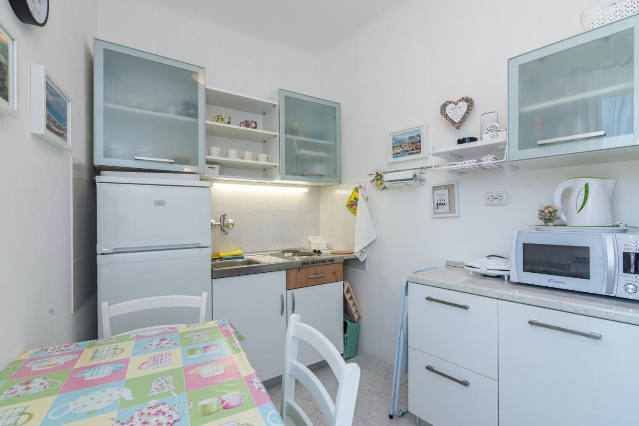 Apartment Luiza With Terrace Baška Zewnętrze zdjęcie