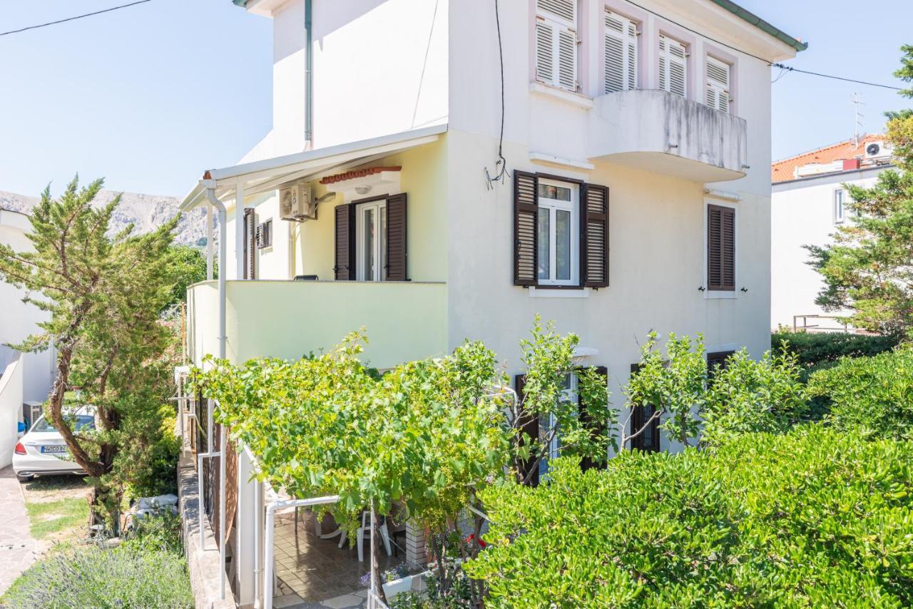 Apartment Luiza With Terrace Baška Zewnętrze zdjęcie