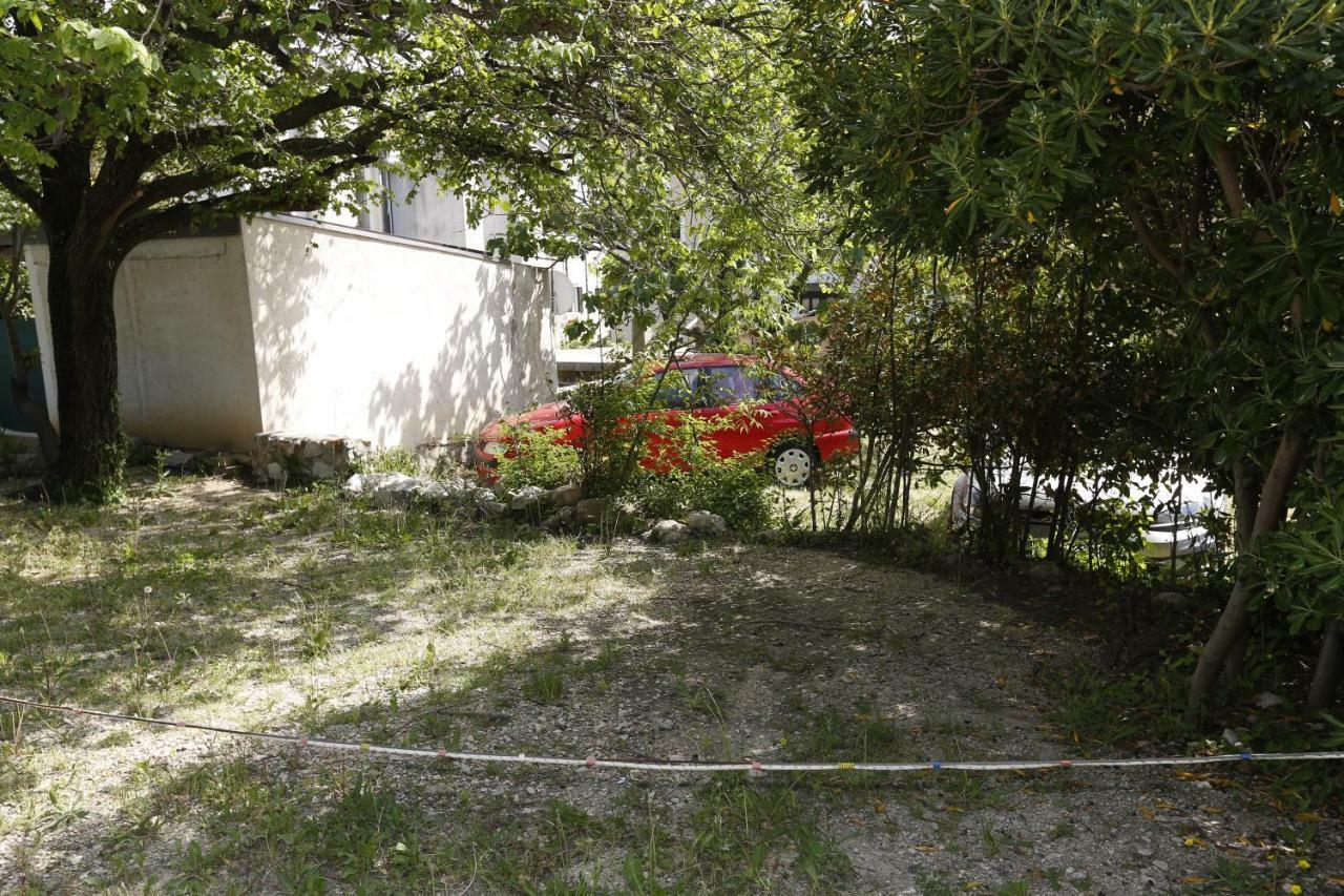 Apartment Luiza With Terrace Baška Zewnętrze zdjęcie